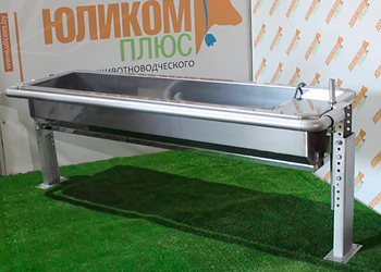 Групповая поилка с грудным упором и регулируемыми по высоте опорами